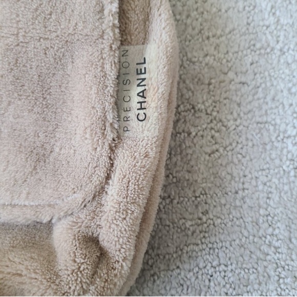 GWP Chanel Precision VIP/Novelty Teddy Plush beige Shoulder/Crossbody Bag - Picture 5 of 6